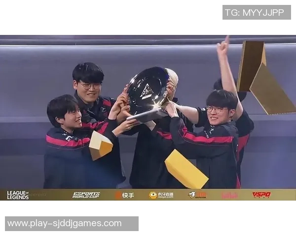 电竞新闻国际邀请赛分析TES战队实力展现与未来发展潜力